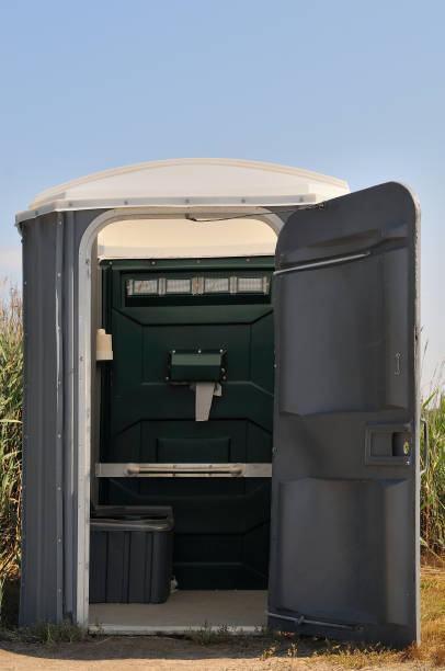 Portable bathroom rental in Seco Mines, TX